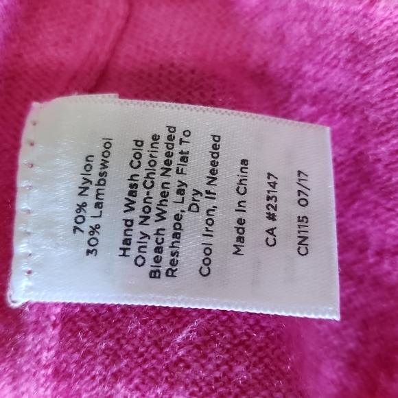 Talbots Barbie Pink Sweater Tulip Sleeve And Button Accent - Picture 9 of 9